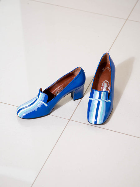 1970s DEADSTOCK BLUE STRIPED LEATHER HEELED LOAFERS (39)